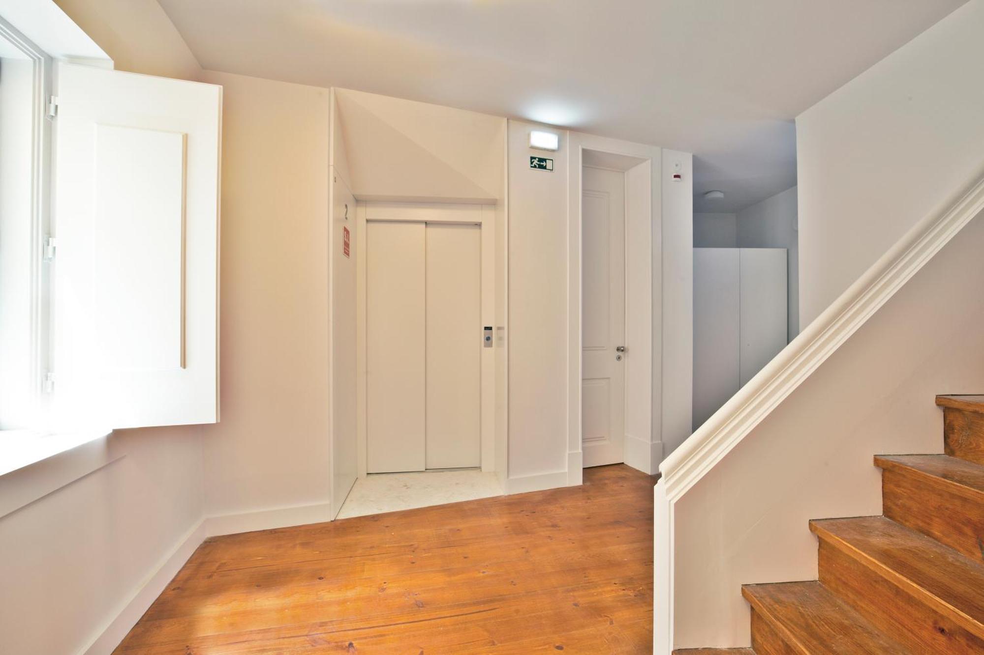 Lisbon Five Stars Apartments Combro 7 Εξωτερικό φωτογραφία
